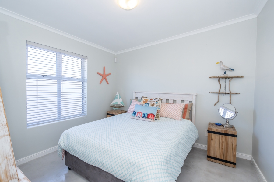 3 Bedroom Property for Sale in Laguna Hills Western Cape